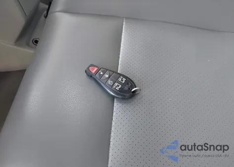 2012 Volkswagen Routan Se из США, поврежденный, VIN 2C4RVABG6CR393683